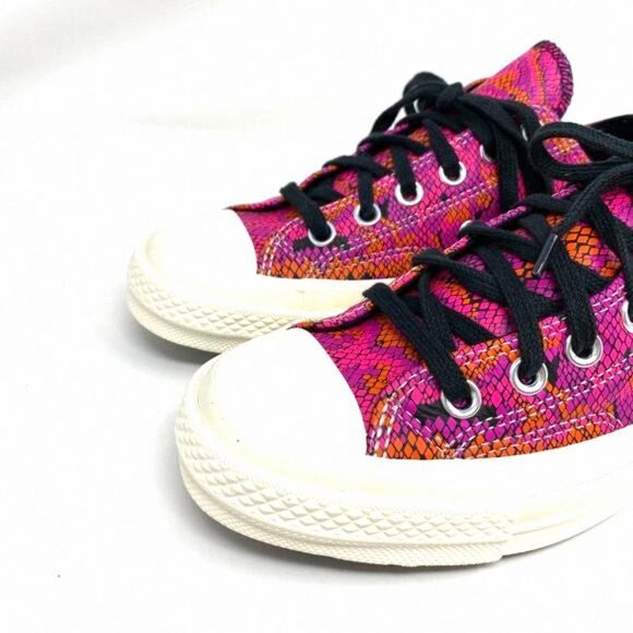 💖MEGA SALE💖Converse Women 570356C CHUCK 70 OX Egret Pink Daze Digital - Picture 2 of 10